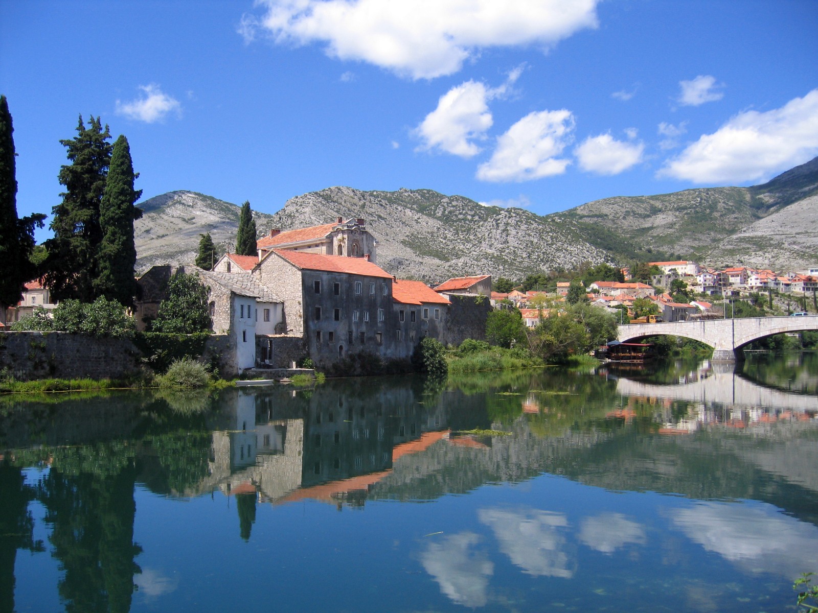 Grad Trebinje nudi parcele za kuće