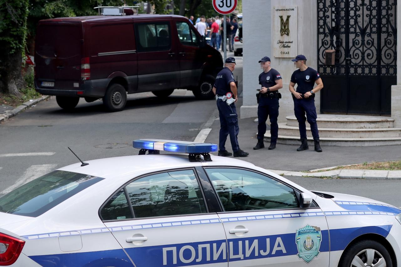 Djevojčica smrtno stradala u sudaru automobila i romobila u Novom Pazaru