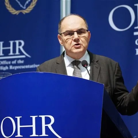 Schmidt: Zbog izbornih reformi i Južne interkonekcije tražili su da odem
