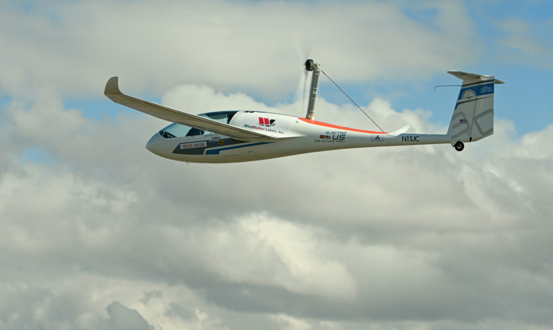 Električni avion s baterijama nove generacije uspješno obavio prvi pilotirani let