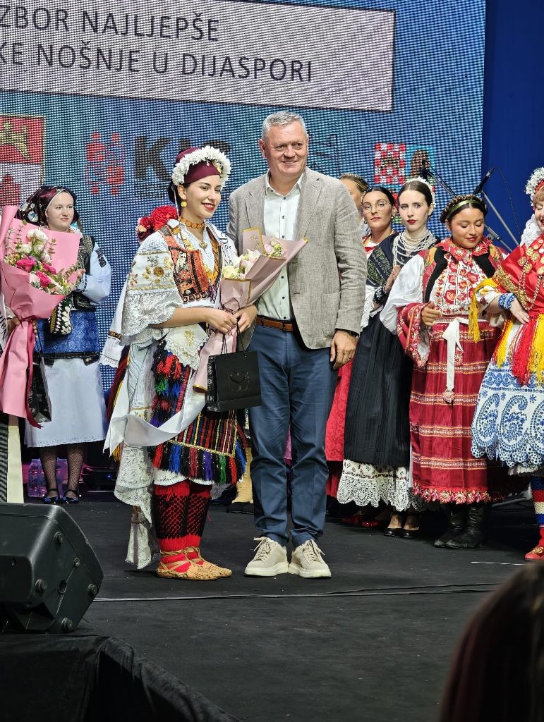 Titulu prve pratilje osvojila je Martina Dukić iz Srbije.