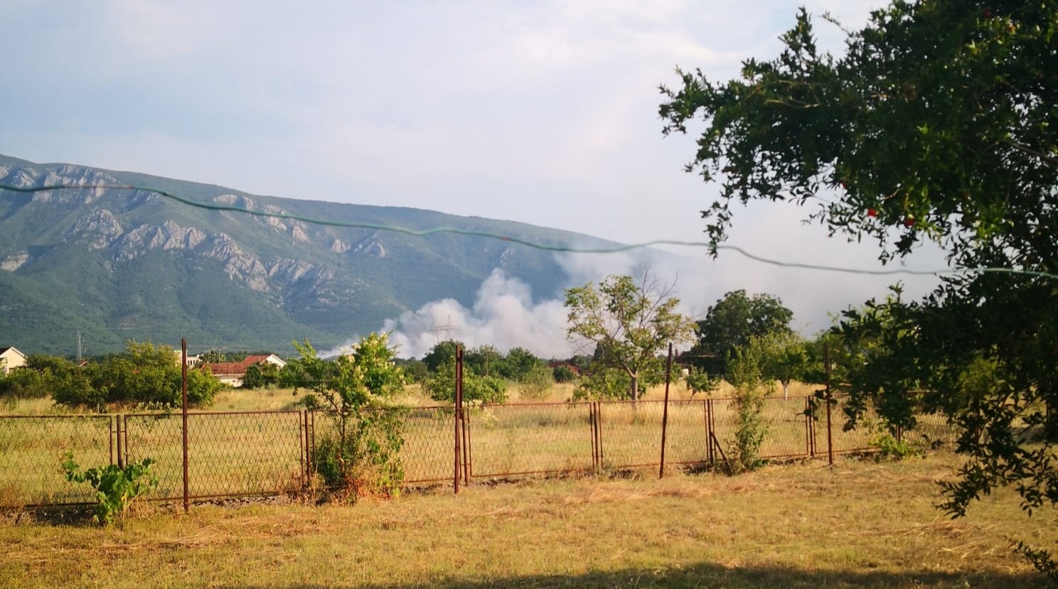 Dim s deponije Uborak zagađuje Mostar, Čitluk i Široki Brijeg