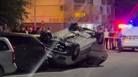Teška prometna nesreća u Zenici: Vozilo se prevrnulo, dvije osobe ozlijeđene