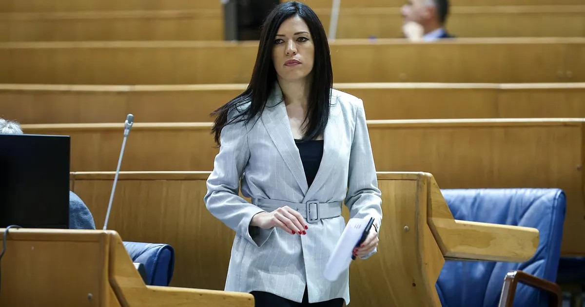 SNSD blokirao hitne izmjene Zakona o sigurnosti prometa, neće podržati reguliranje romobila