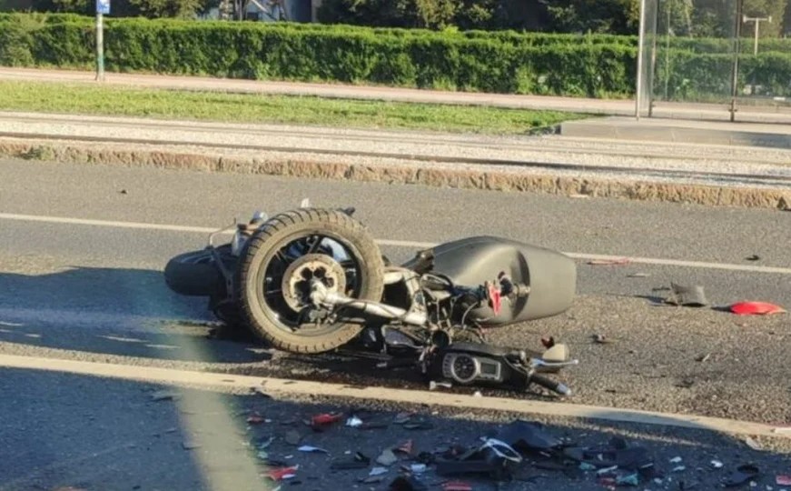 U prometnoj nesreći u Sarajevu ozlijeđen motociklist