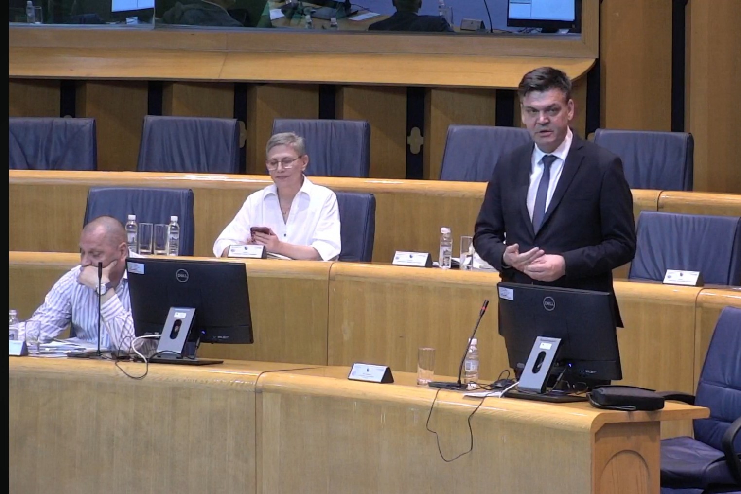 Cvitanović: Građani nas plaćaju da radimo, a ne da blokiramo institucije