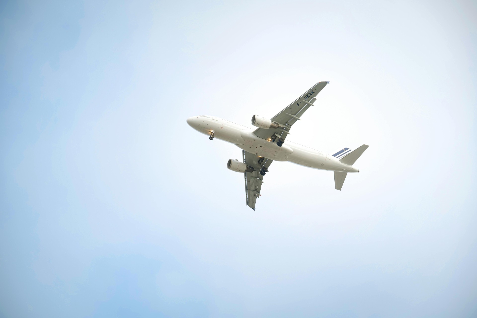 Rast cijena goriva prijeti europskim aviokompanijama, upitni su ljetni letovi
