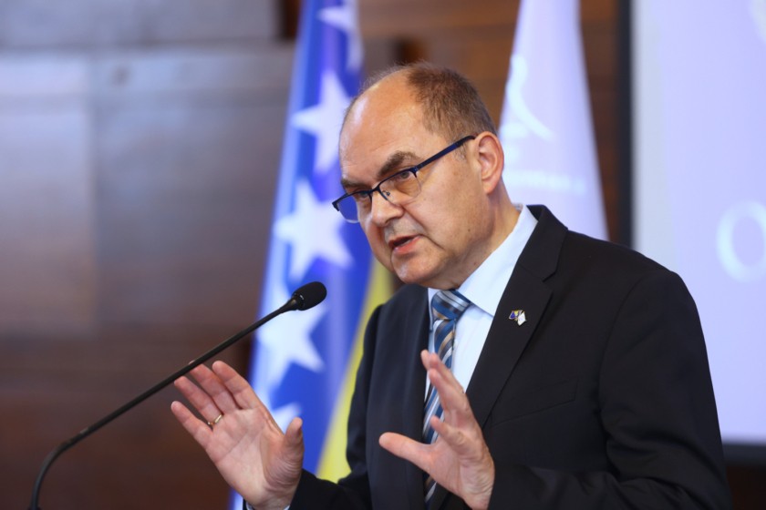 Visoki predstavnik Schmidt napušta BiH