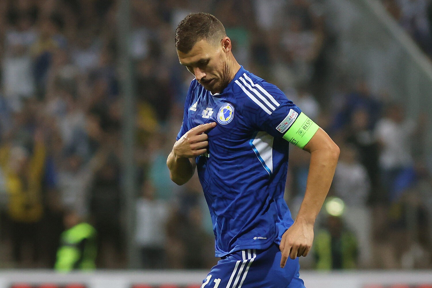 Edin Džeko objavljuje oproštaj od reprezentacije BiH protiv Švedske