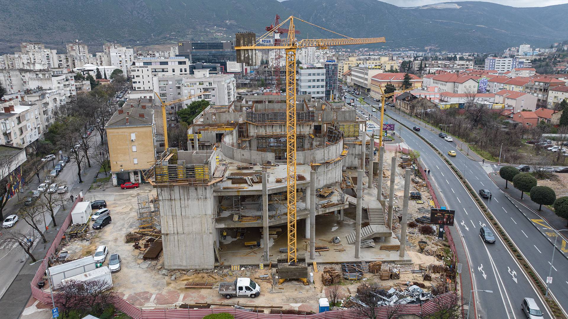 HNK Mostar odgovorio Konakoviću: Gradnja kazališta je potpuno zakonita