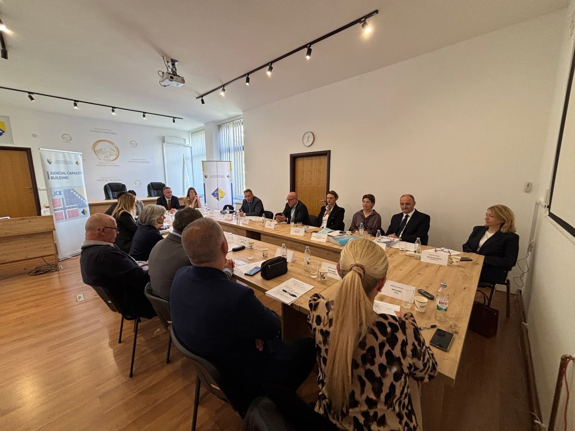 Unapređenje rada kaznenih odjela: Pravosuđe Županije Središnja Bosna uvodi nove standarde za brže postupke