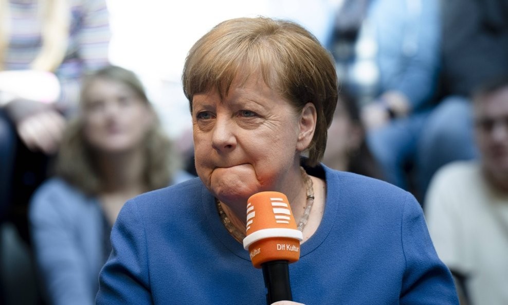 Merkel nakon pobjede AfD-a: „Kao članici CDU-a, srce mi se slama“