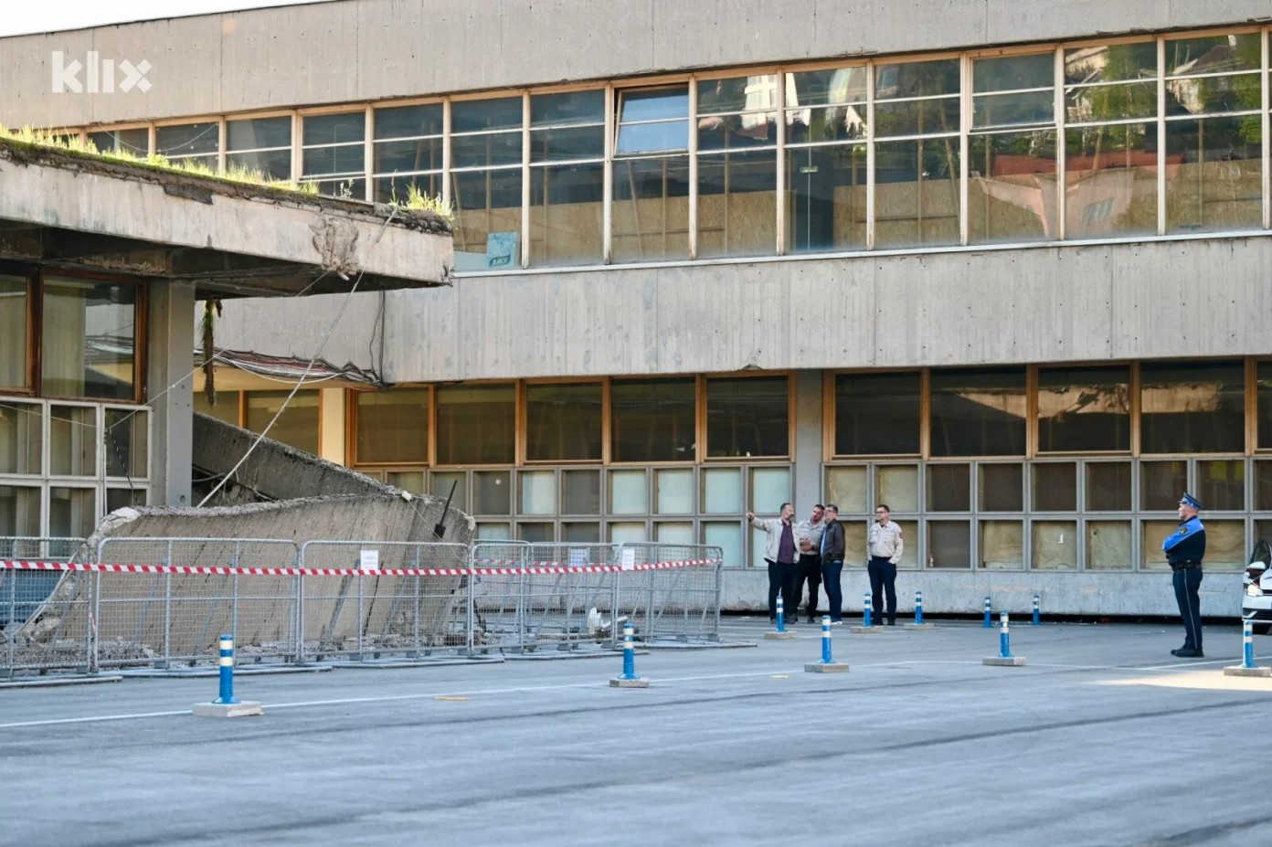Sarajevo: Srušio se dio krova Skenderije
