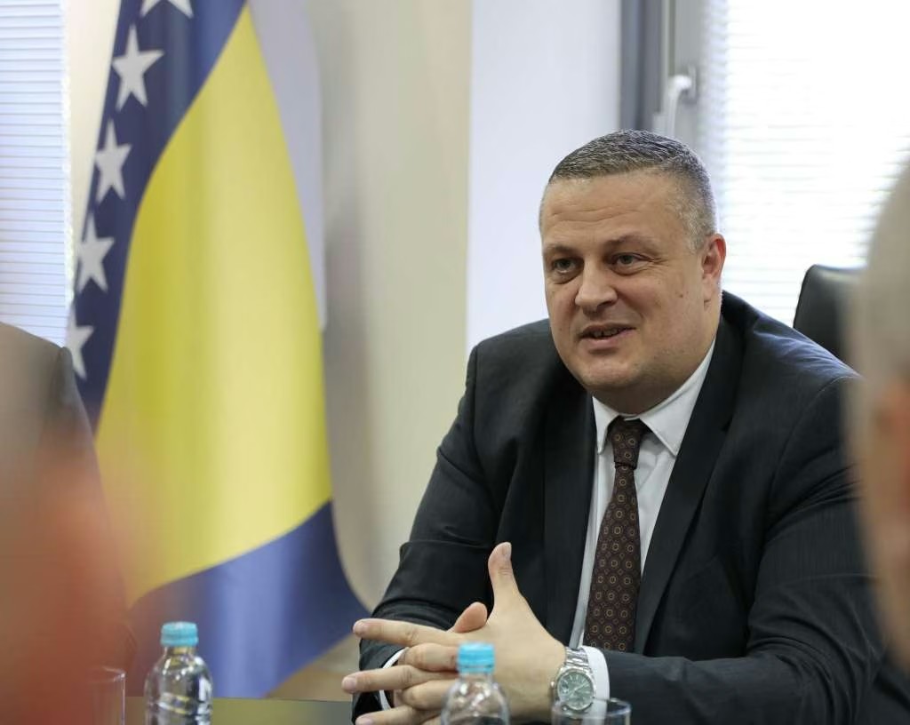Demant Vlade Federacije o smjeni Vojina Mijatovića 