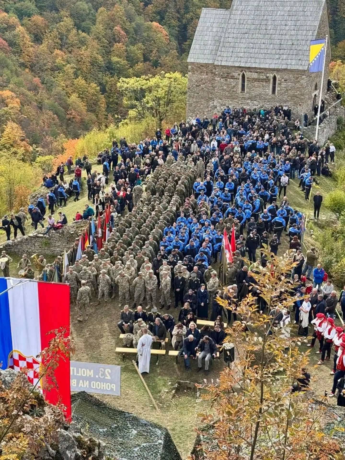 Bobovac: 25. Molitveni pohod za BiH