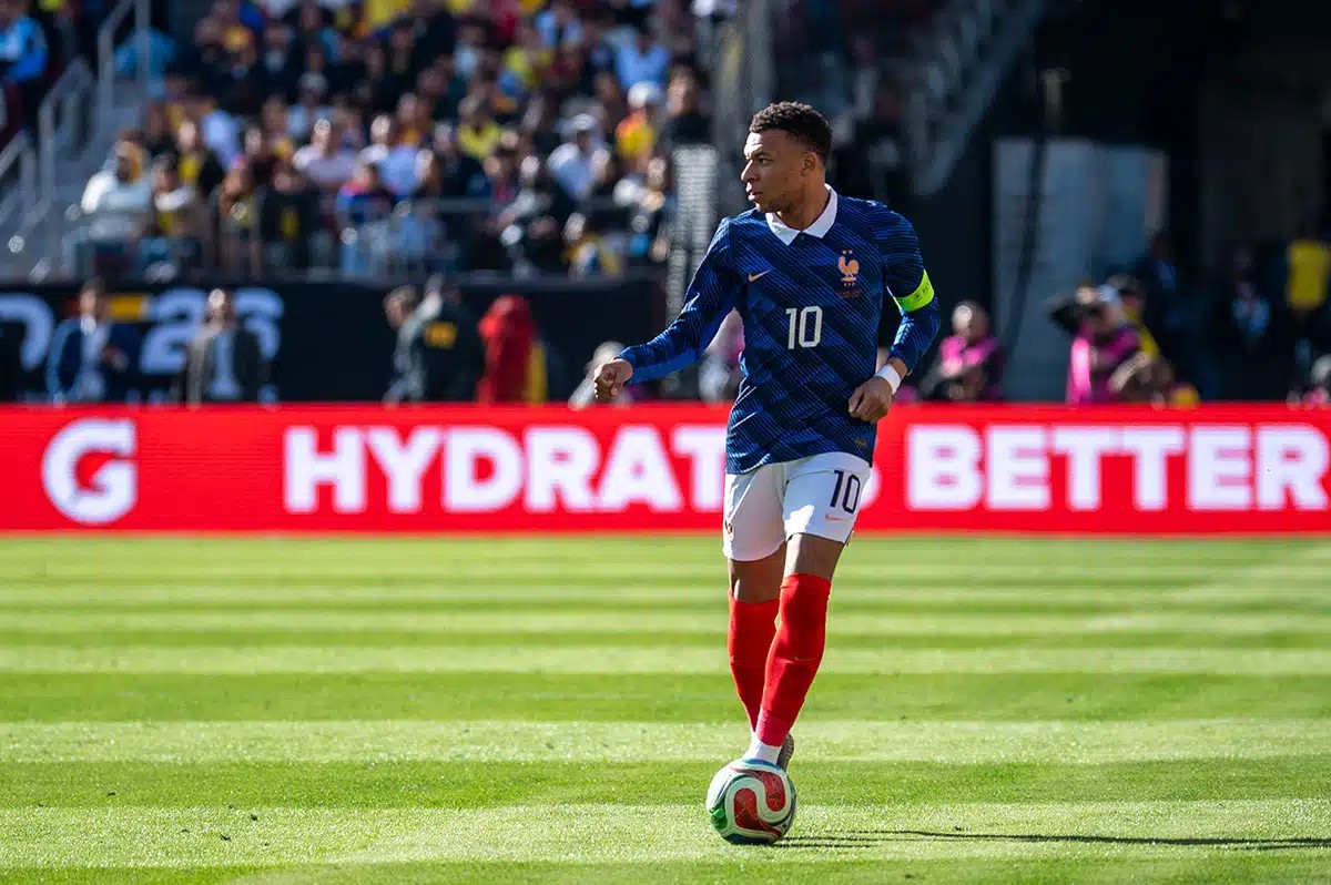 Mbappé srušio otpor Senegala: Francuska pobjedom otvorila SP