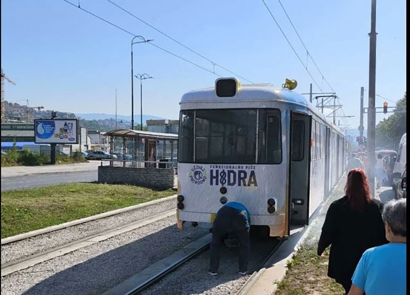 Sarajevo: Zapalio se tramvaj u Nedžarićima