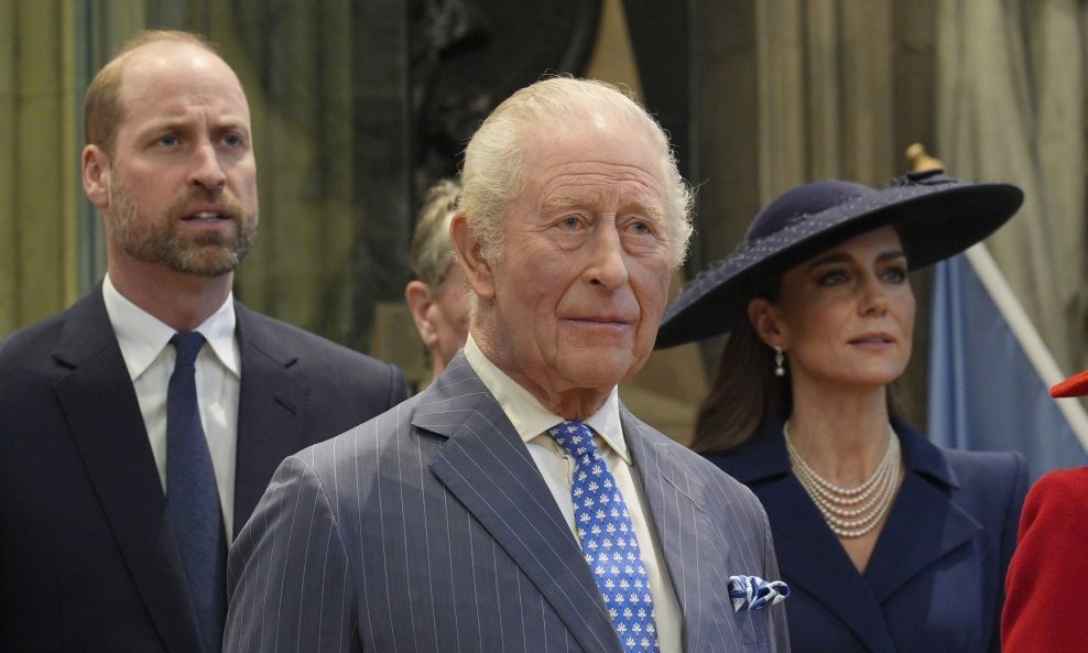 Gaf u Britaniji: Radio objavio da je kralj Charles III. preminuo