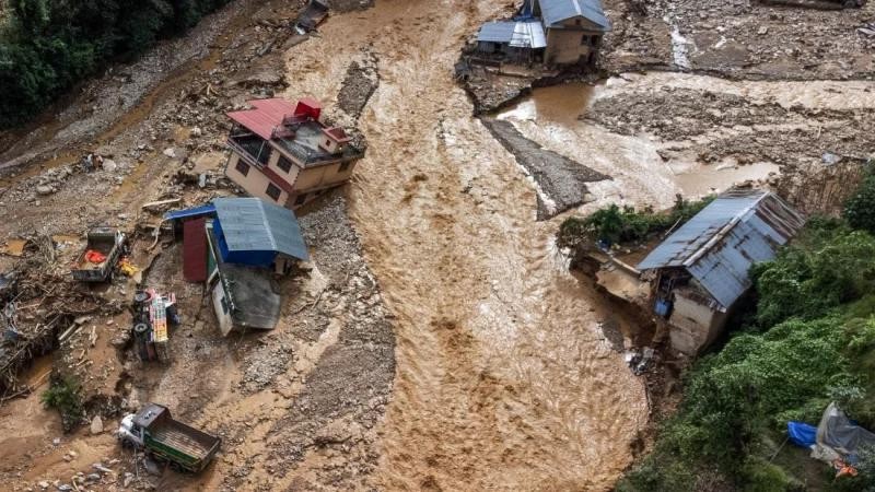 VIDEO: Katastrofa u Nepalu, 384 osobe vode se kao nestale
