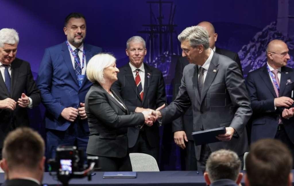 U Dubrovniku potpisan povijesni energetski sporazum