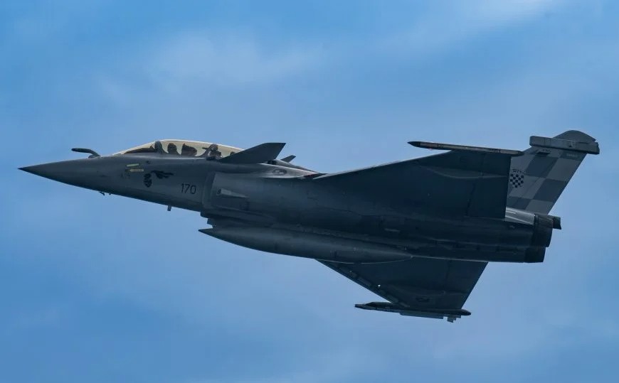 Hrvatski Rafale presreo putnički avion zbog sumnje na otmicu