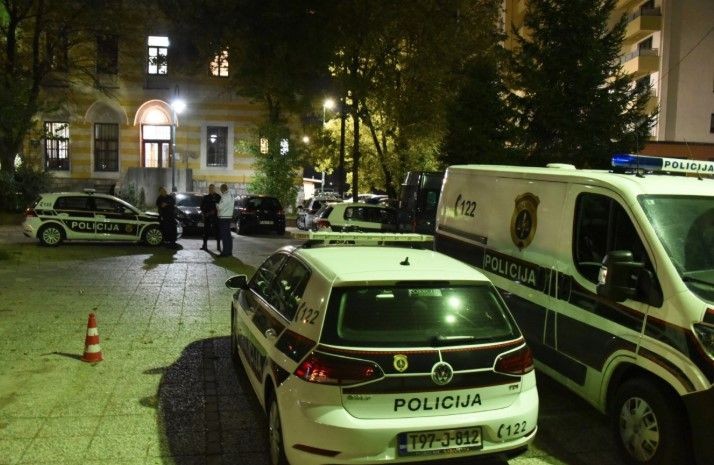 Brutalan napad na Ilidži: Dvanaest osoba palicama pretuklo 19-godišnjaka