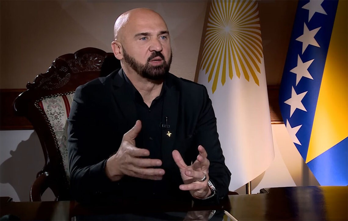 Ramo Isak: “Branio sam državu kao dječak” – gdje ste vi bili?