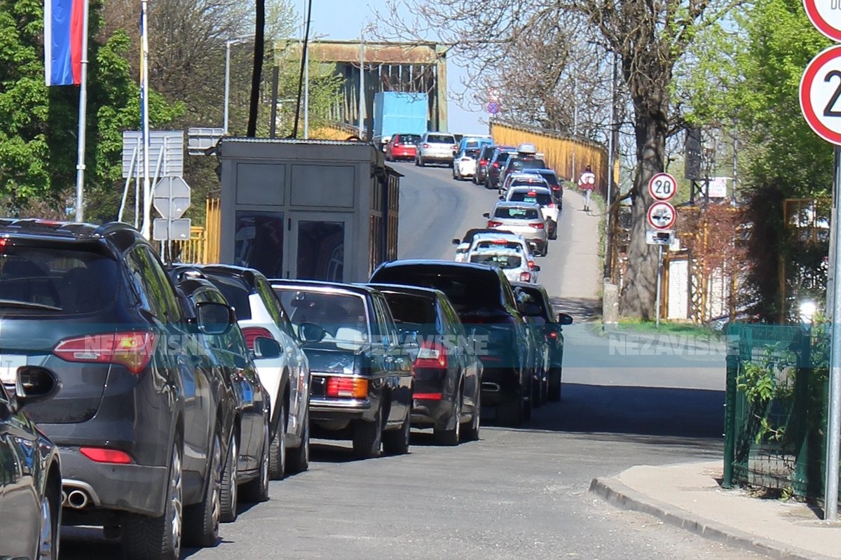 Gužve na granicama BiH i EU: ministri traže krivce u vlastitim redovima