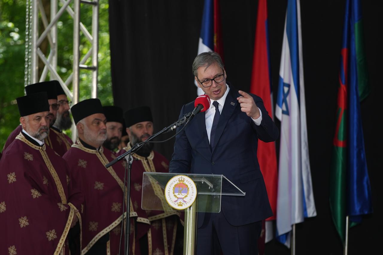 Retorika Aleksandra Vučića nakon pada Orbána sve oštrija