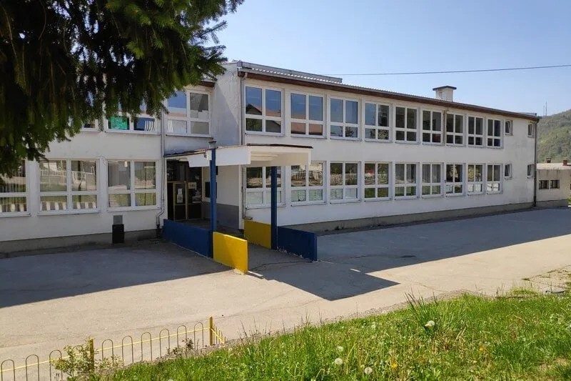 SBK u pet godina izgubio više od 2.200 učenika