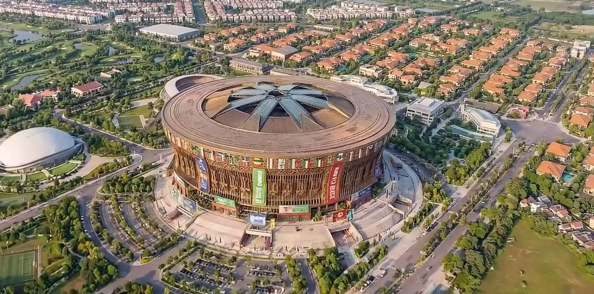 VIDEO: Pogledajte budući stadion za 135.000 ljudi, arhitektonsko čudo Vijetnama