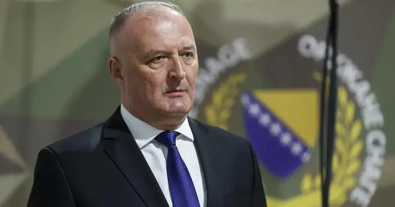 Kako je Zukan Helez službena putovanja prilagođavao utakmicama reprezentacije BiH 