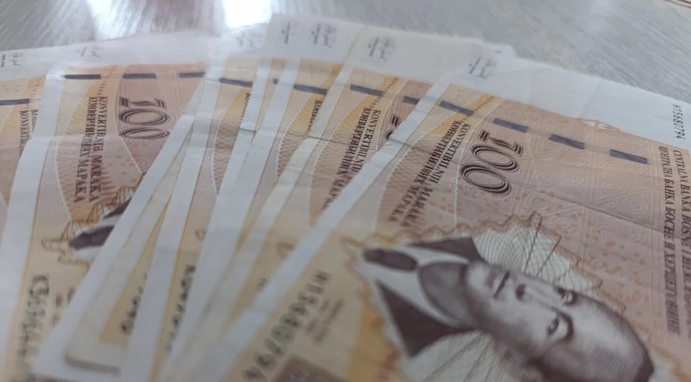 Krediti građana BiH porasli za 1,73 milijarde KM u godinu dana