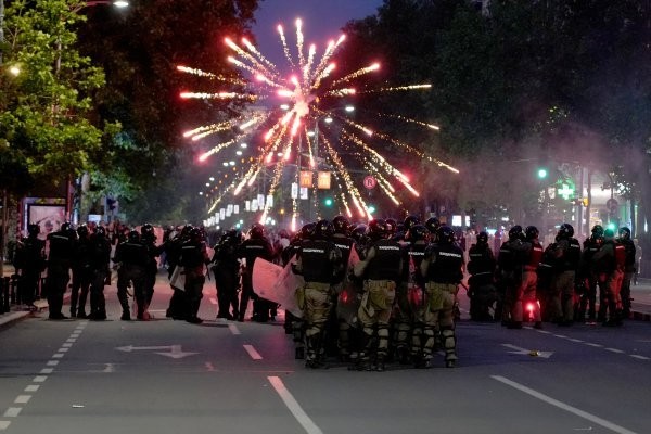 Dok studenti traže izbore i kraj korupcije, Vučić poručuje: „Na kraju Srbija pobjeđuje“