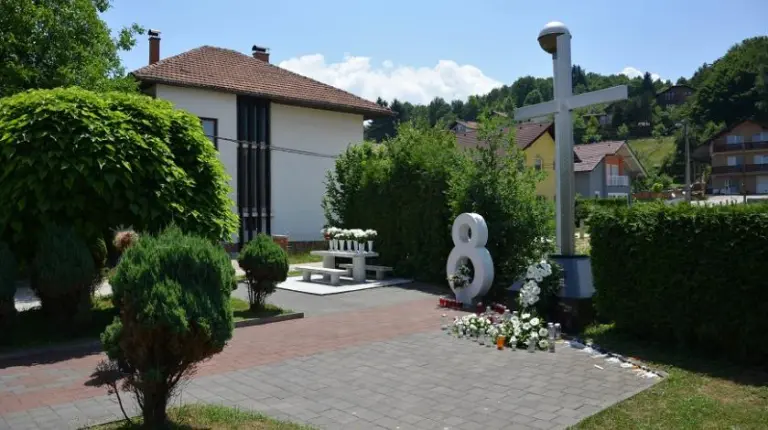 Podignute optužnice za ubojstvo osmero viteške djece!