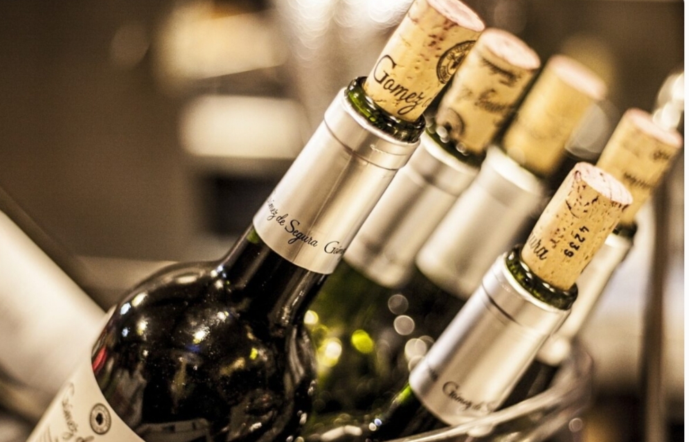 Kako čuvati vino kod kuće: savjeti za crna, bijela i pjenušava vina