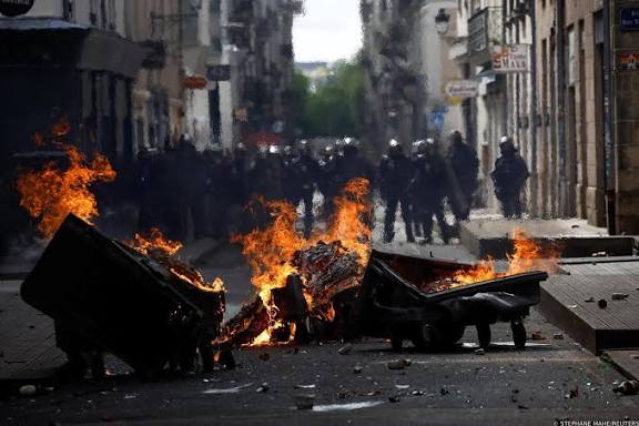 Masovni protesti u Francuskoj