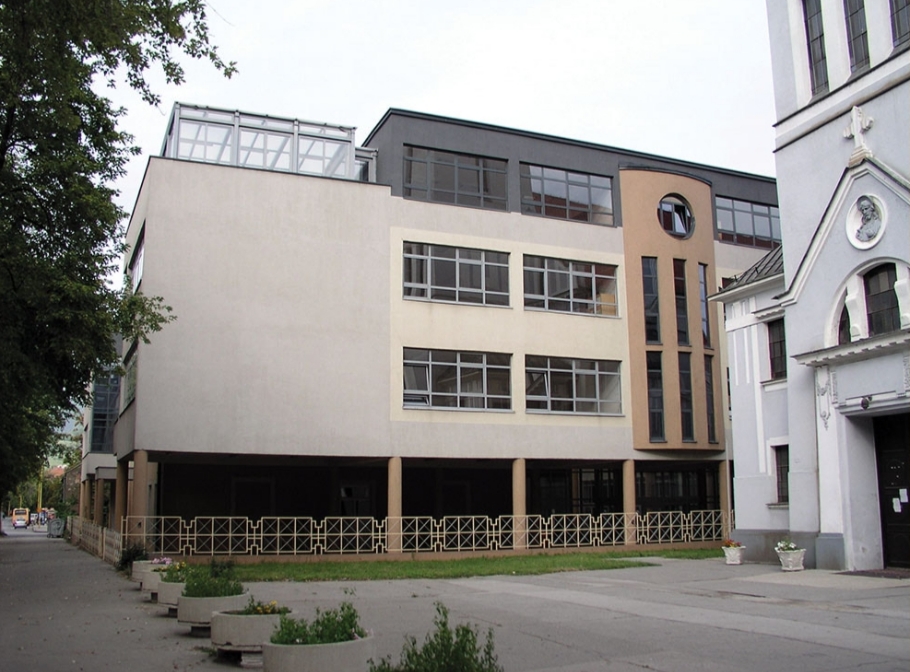 KŠC “Sv. Pavao” Zenica uvodi zabranu korištenja mobitela u prostoru Škole