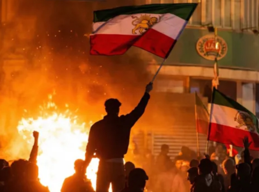 Amerika upozorava svoje građane da napuste Iran