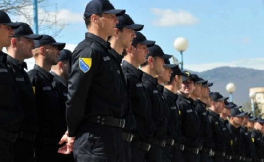 Stotine policajaca odlaze u mirovinu, nema ih tko zamijeniti
