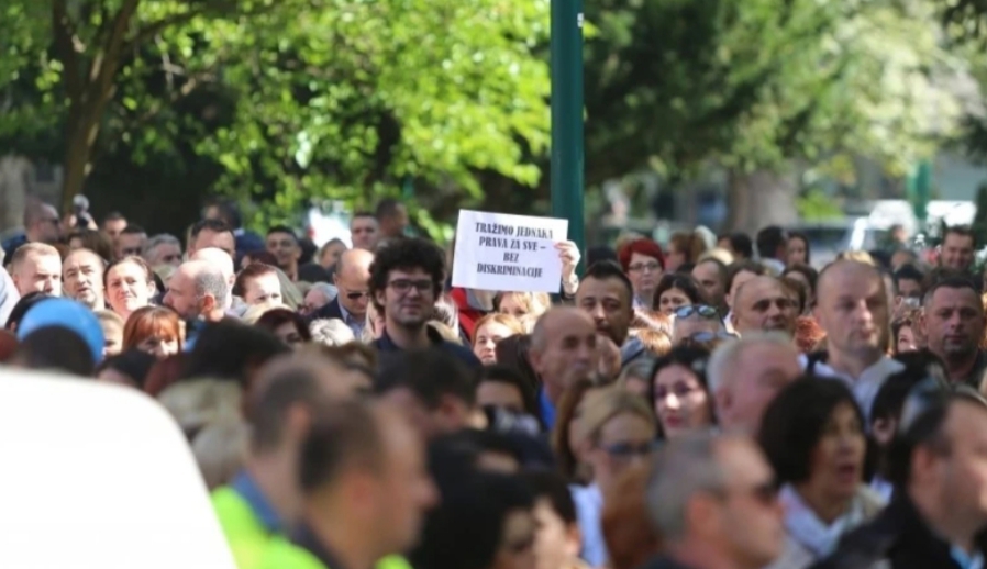 Zakon o radu ponovo na čekanju: Sindikati traže veći topli obrok i duži godišnji odmor