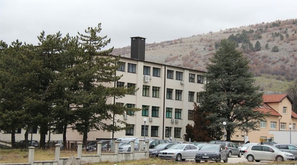 Birokratsko nasilje u KB Livno, pacijenti bez lijekova, radnici bez plaća
