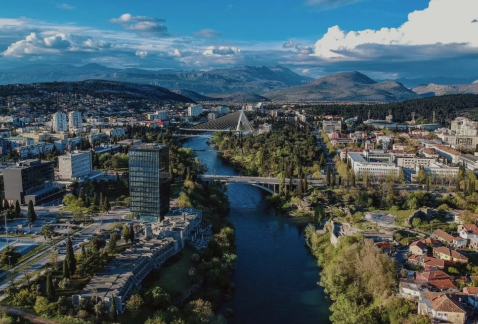 Turci izboli Crnogorca: Traju racije turskih državljana, ukida se bezvizni režim s Turskom