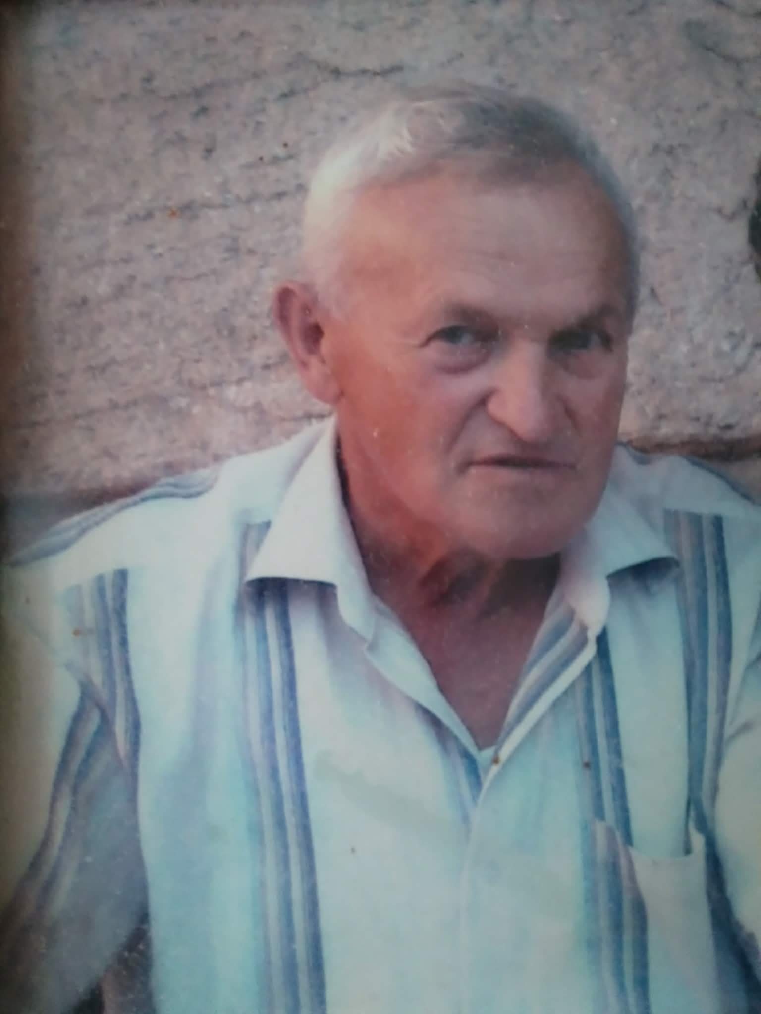 Vitez se oprašta od svog dugogodišnjeg nastavnika i ravnatelja, Ante Mikete