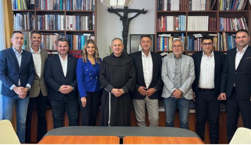 Načelnik Marjanović na sastanku kod provincijala Dadića
