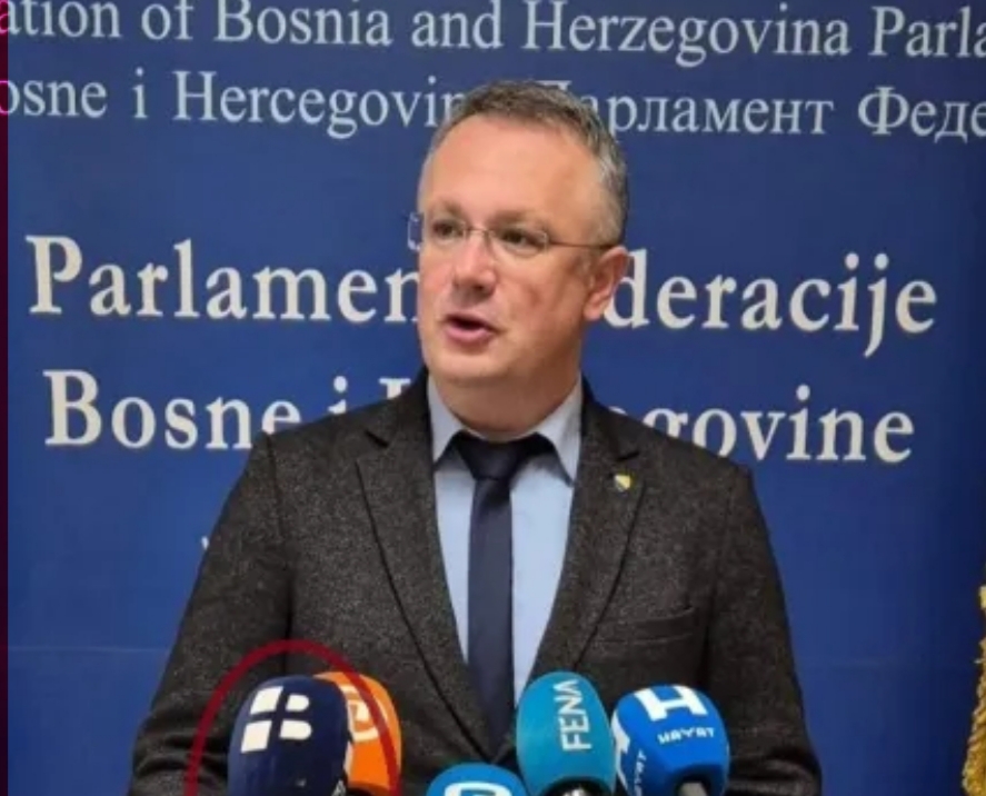 Hrvatski zastupnici oštro osudili nacionalističko ponašanje Sanela Kajana te netrpeljivost prema RTV Herceg-Bosne
