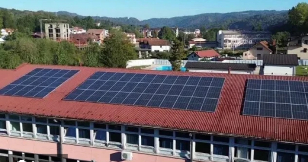 Federacija BiH uskoro pokreće novi program sufinanciranja za građane koji žele solarne panele na krovovima