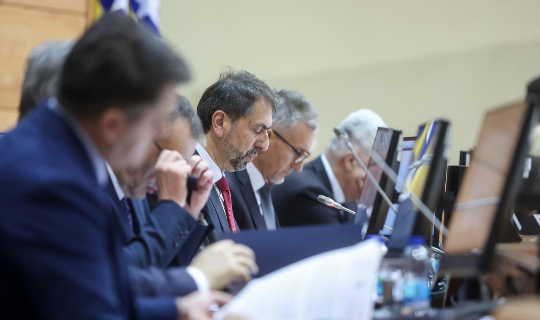 Bošnjački vrh odustao od unitarne BiH – priznali tri konstitutivna naroda!