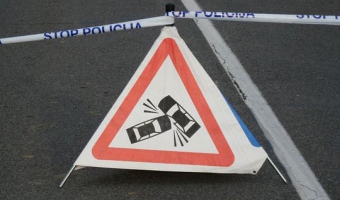Vitez: sudar dva automobila i motocikla