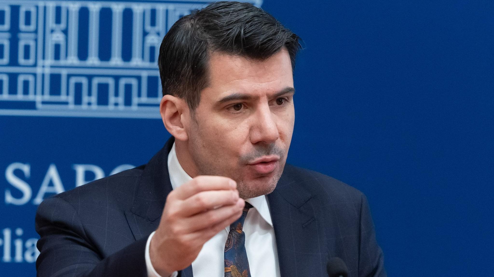 Helezove izjave osuđuje i američko veleposlanstvo,a Nikola Grmoja poziva: Helezu zabraniti ulazak u Hrvatsku, treći entitet minimum za ravnopravnost Hrvata